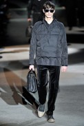 desfile-louisvuittonmen-parisinverno2011rtw-105