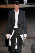 desfile-louisvuittonmen-parisinverno2011rtw-113