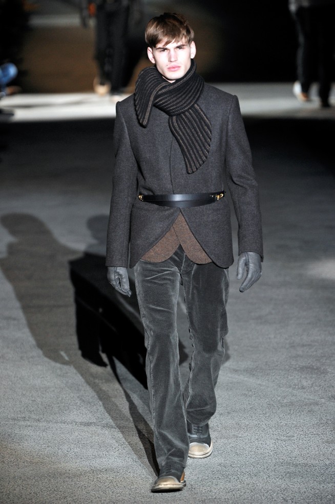 desfile-louisvuittonmen-parisinverno2011rtw-117