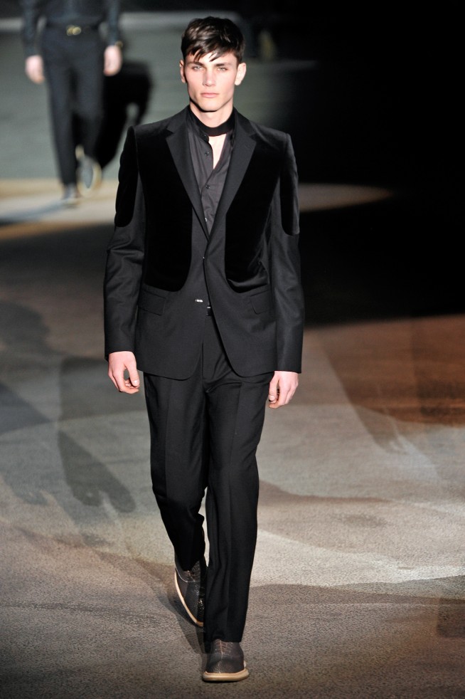 desfile-louisvuittonmen-parisinverno2011rtw-143
