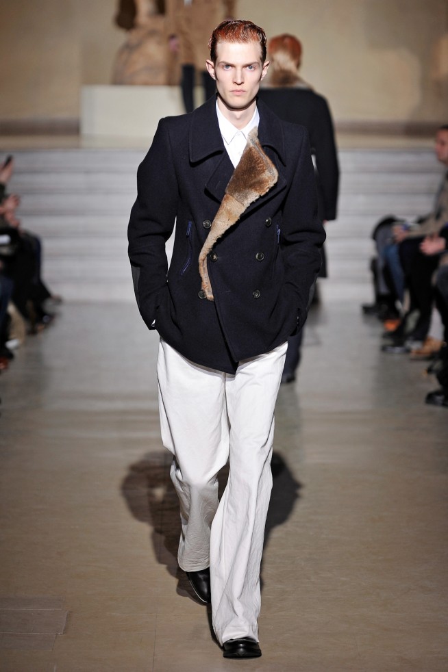 desfile-driesvannoten-parisinverno2011men-101