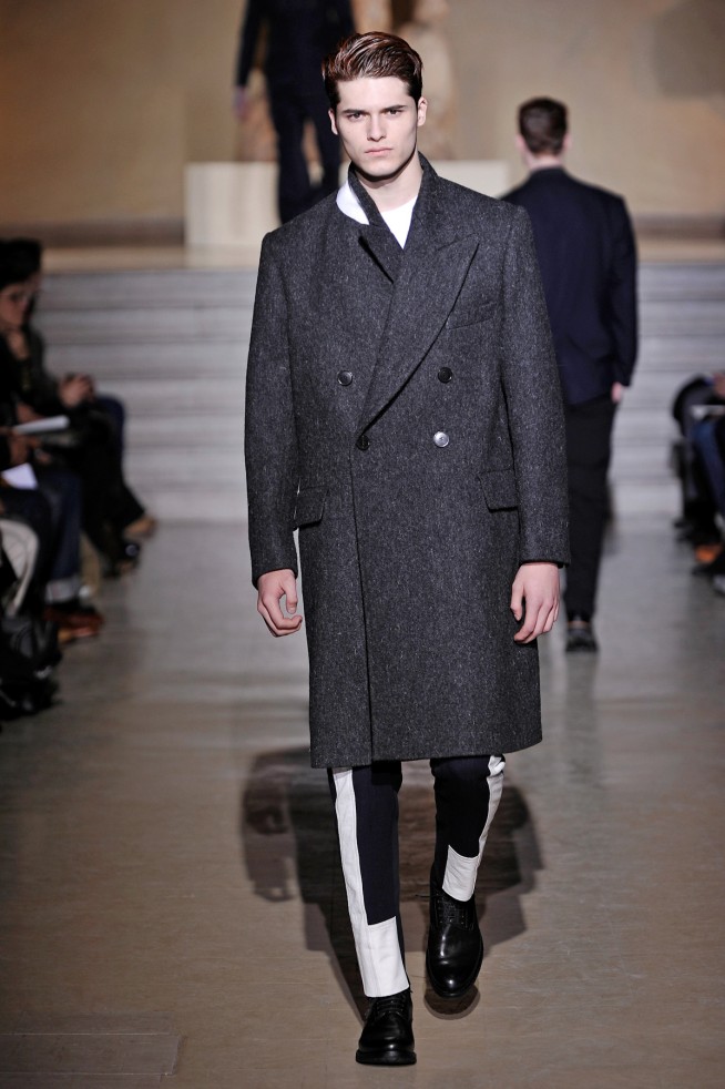 desfile-driesvannoten-parisinverno2011men-123