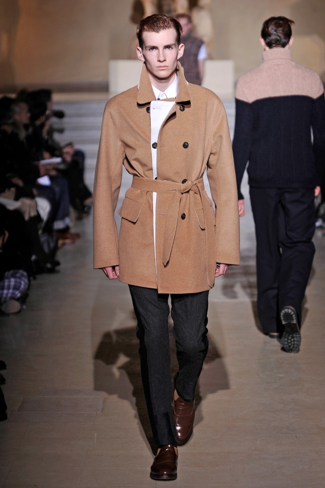 desfile-driesvannoten-parisinverno2011men-129