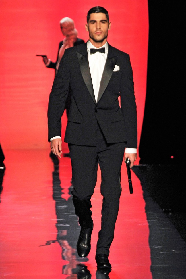 desfile-jpgaultier-parisinverno2011men-100