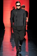 desfile-jpgaultier-parisinverno2011men-108