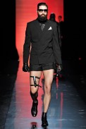 desfile-jpgaultier-parisinverno2011men-111