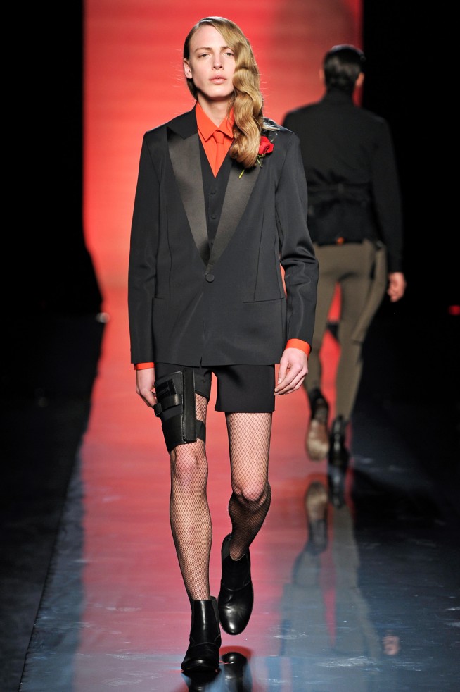 desfile-jpgaultier-parisinverno2011men-114