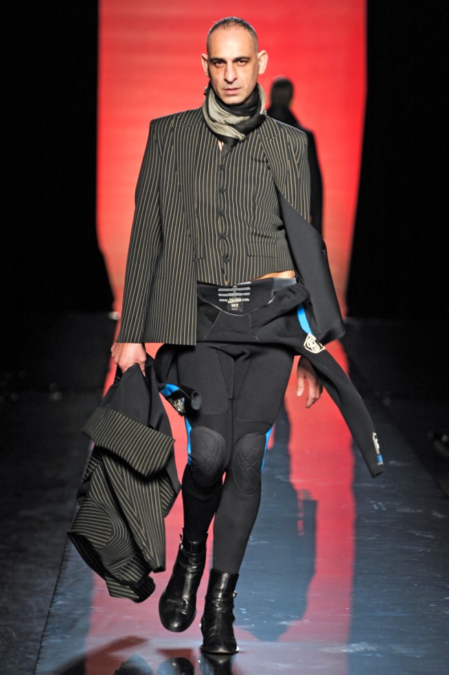 desfile-jpgaultier-parisinverno2011men-122