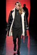 desfile-jpgaultier-parisinverno2011men-127
