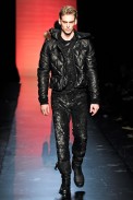 desfile-jpgaultier-parisinverno2011men-130