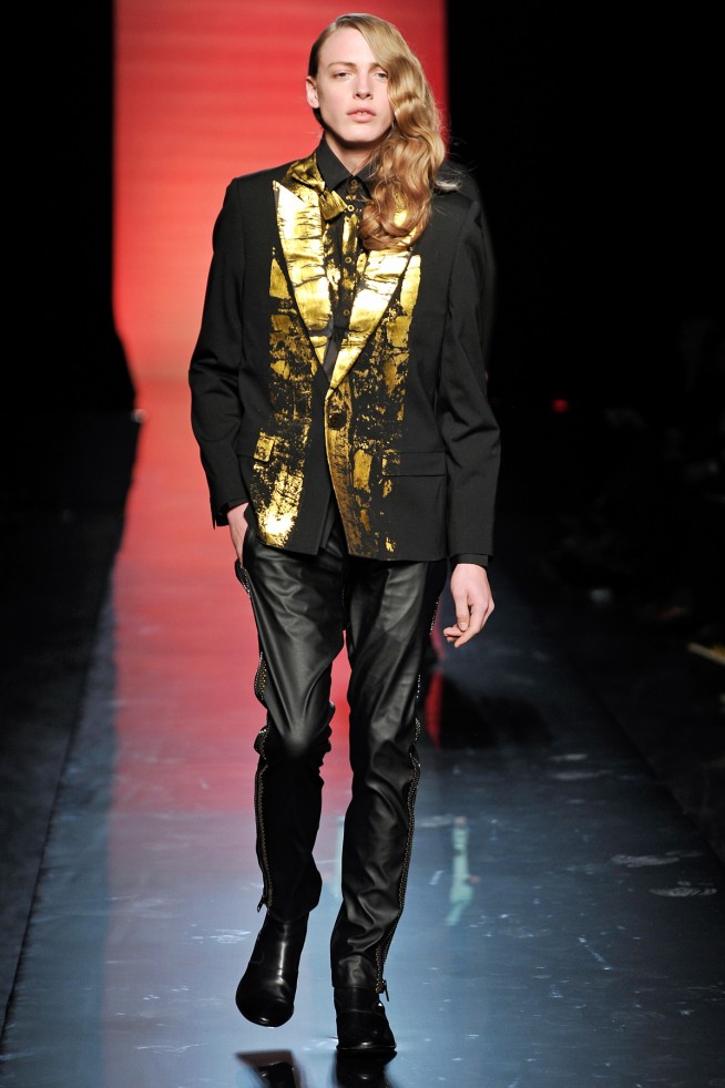 desfile-jpgaultier-parisinverno2011men-136