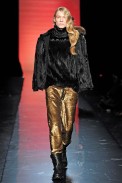 desfile-jpgaultier-parisinverno2011men-139