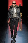 desfile-jpgaultier-parisinverno2011men-140