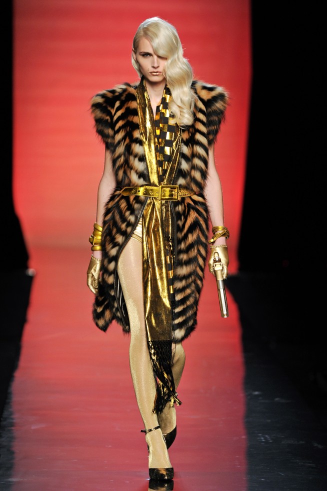 desfile-jpgaultier-parisinverno2011men-143