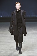 desfile-rickowens-parisinverno2011men-103