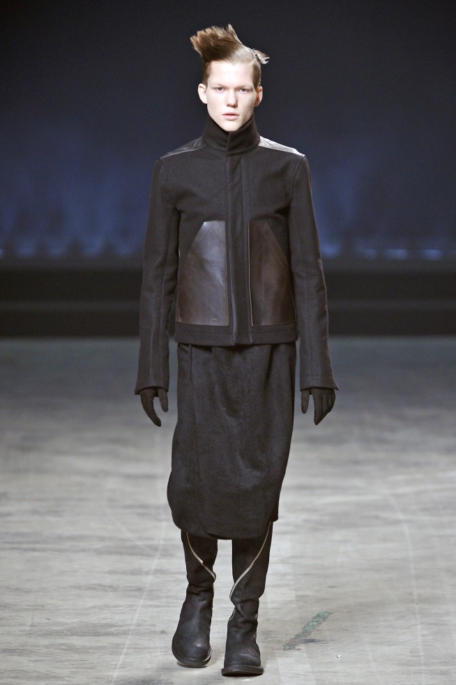 desfile-rickowens-parisinverno2011men-104