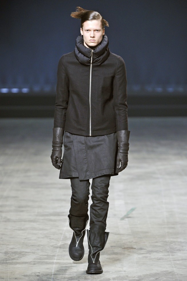 desfile-rickowens-parisinverno2011men-110