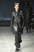desfile-rickowens-parisinverno2011men-113