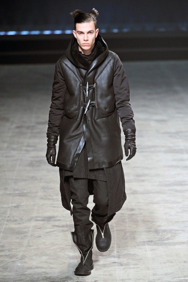desfile-rickowens-parisinverno2011men-114
