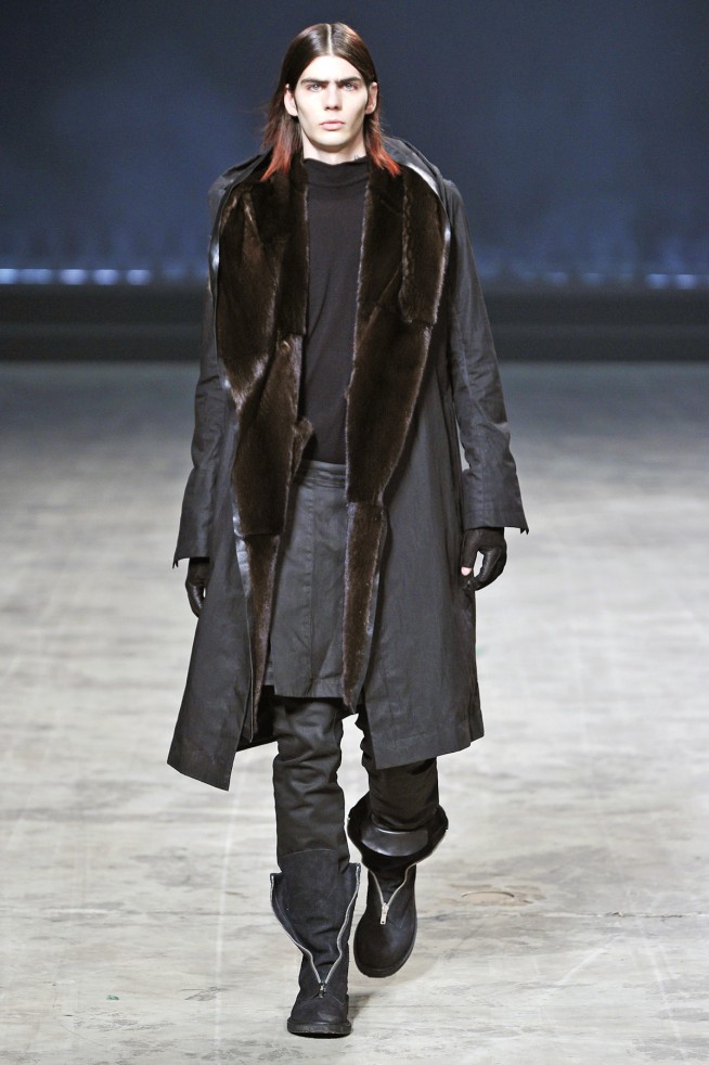desfile-rickowens-parisinverno2011men-120
