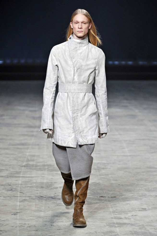 desfile-rickowens-parisinverno2011men-123