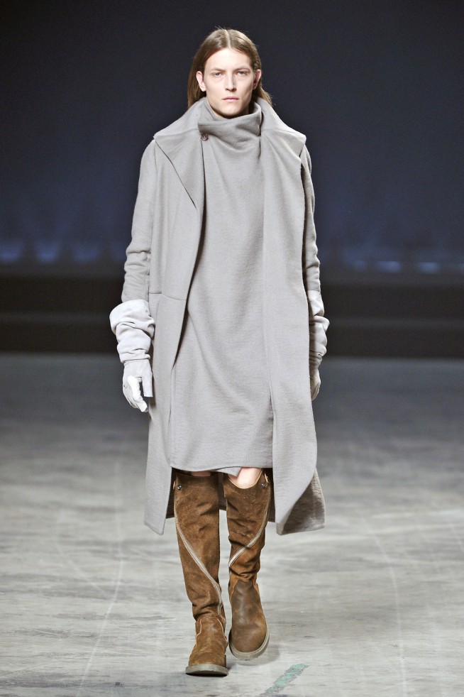 desfile-rickowens-parisinverno2011men-124