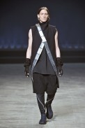 desfile-rickowens-parisinverno2011men-131