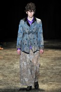 desfile-commedesgarcons-parisinverno2011men-107