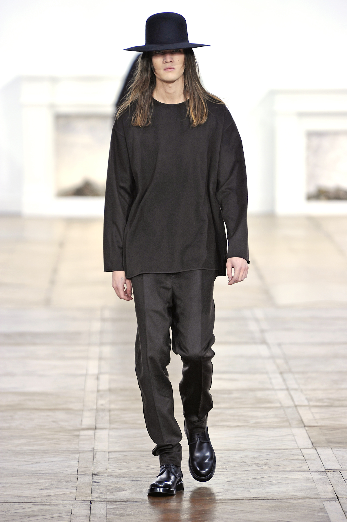 desfiles-diorhomme-parisinverno2011men-104