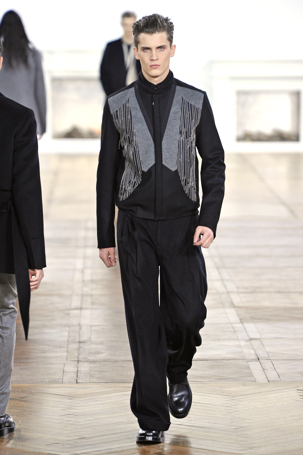 desfiles-diorhomme-parisinverno2011men-122