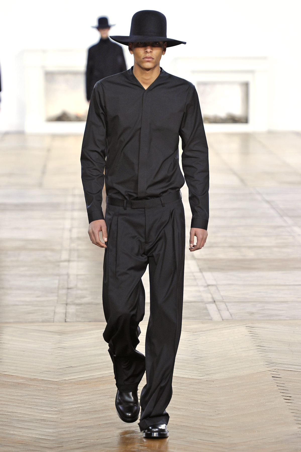 desfiles-diorhomme-parisinverno2011men-129