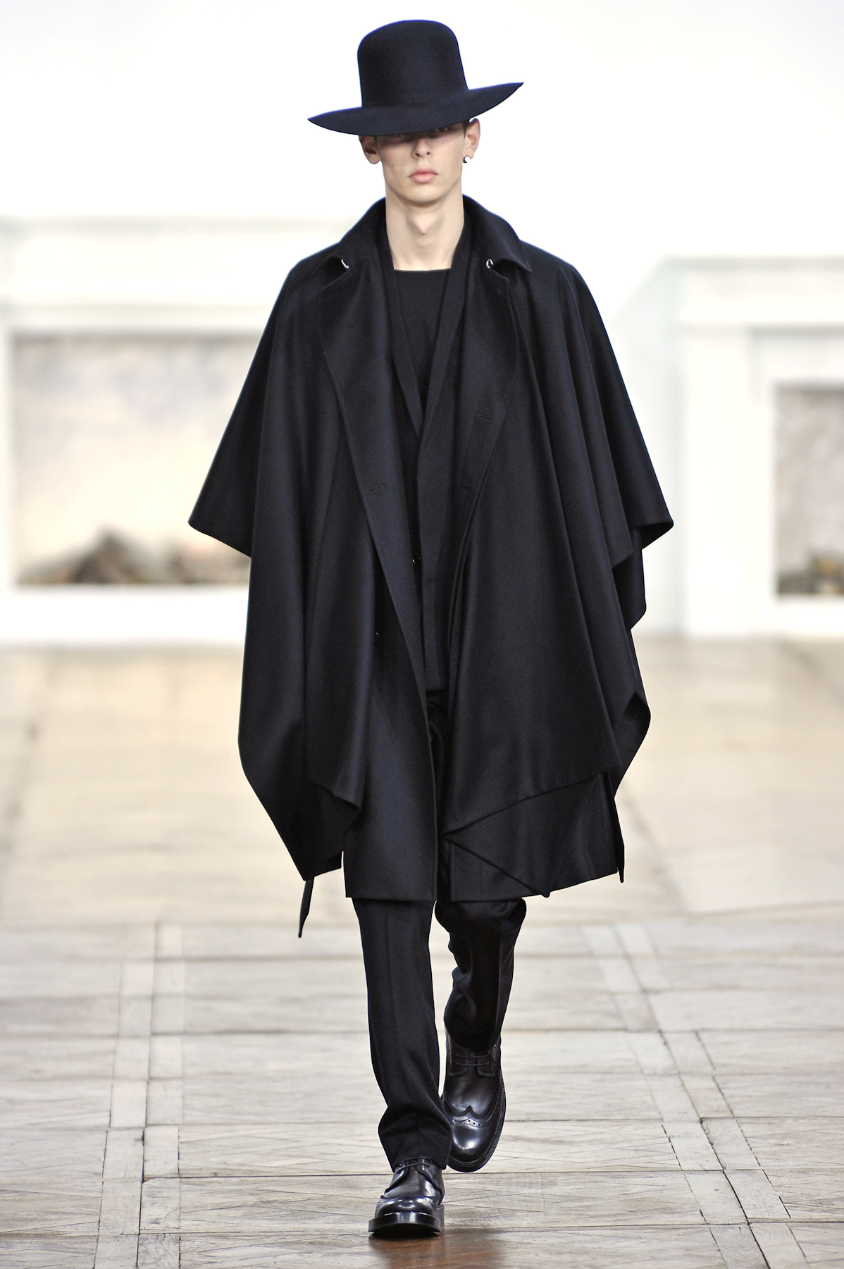desfiles-diorhomme-parisinverno2011men-131