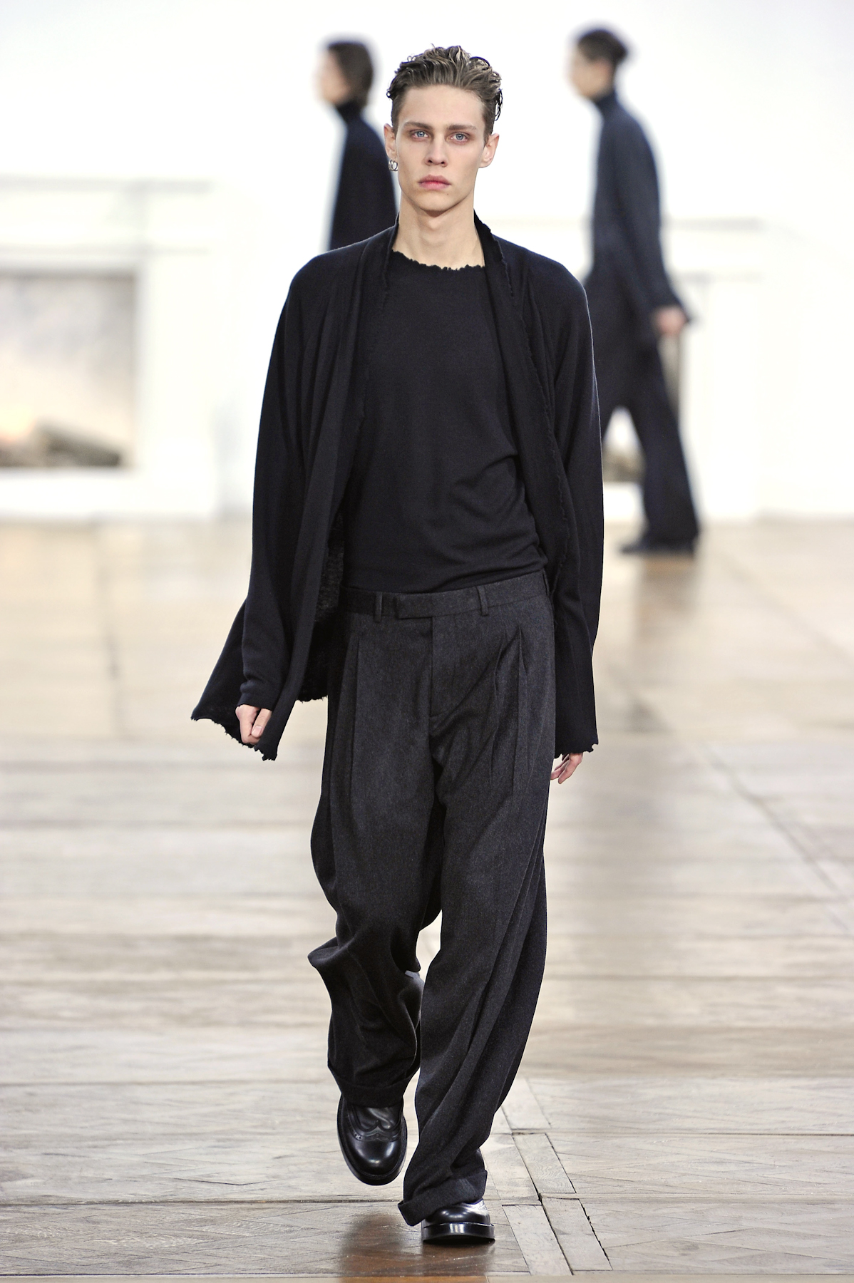 desfiles-diorhomme-parisinverno2011men-135