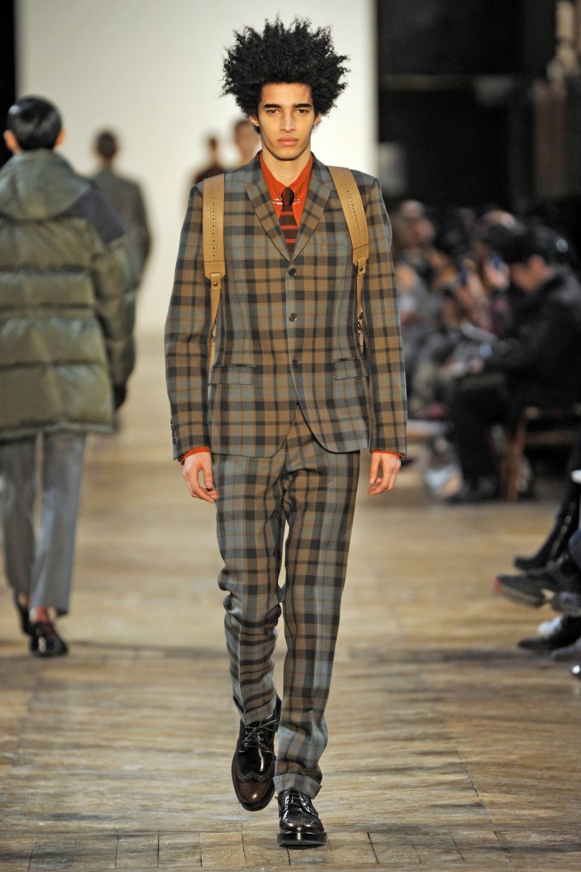 desfiles-kenzo-parisinverno2011men-125