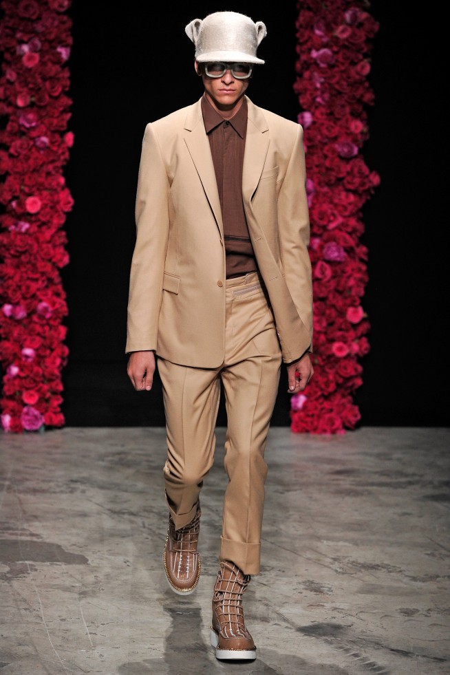 desfiles-givenchy-parisinverno2011men-136