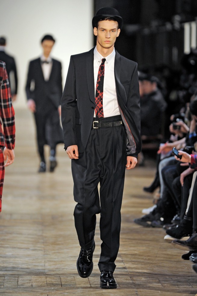 desfiles-kenzo-parisinverno2011men-149
