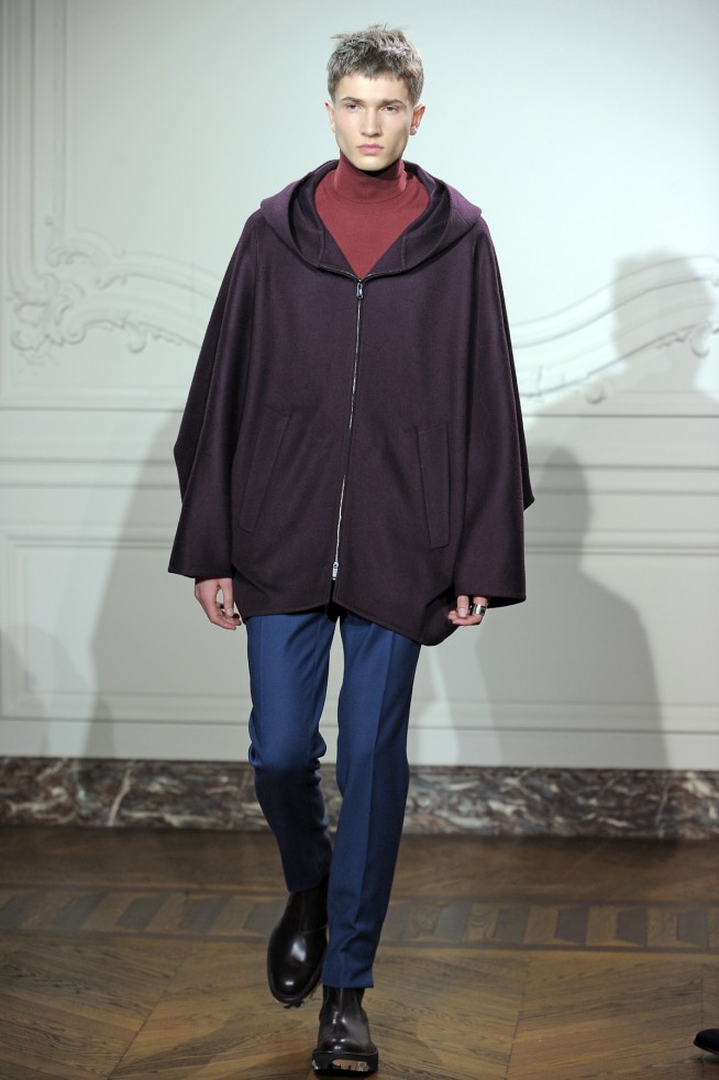 desfiles-yvessaintlaurent-parisinverno2011men-114