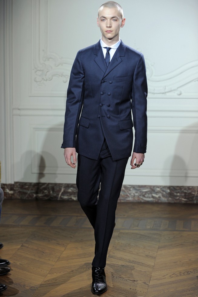 desfiles-yvessaintlaurent-parisinverno2011men-122