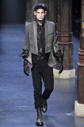 desfiles-anndeeulemeester-parisinverno2011men-116