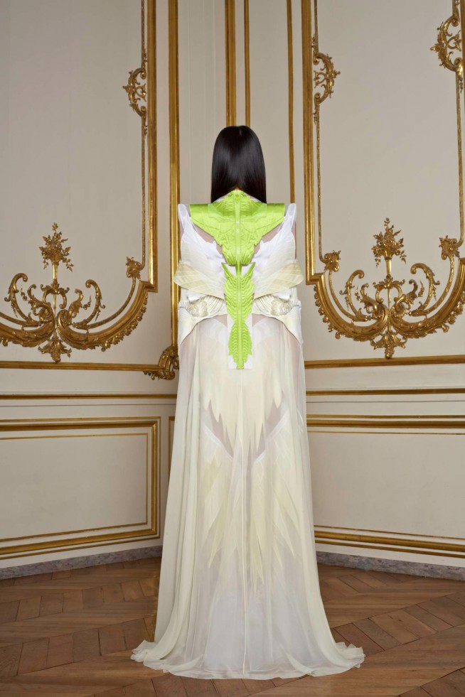 desfiles-givenchy-parisverao2011hc-111