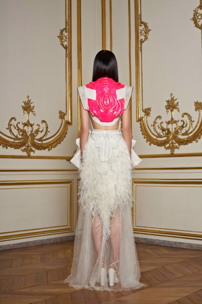 desfiles-givenchy-parisverao2011hc-119
