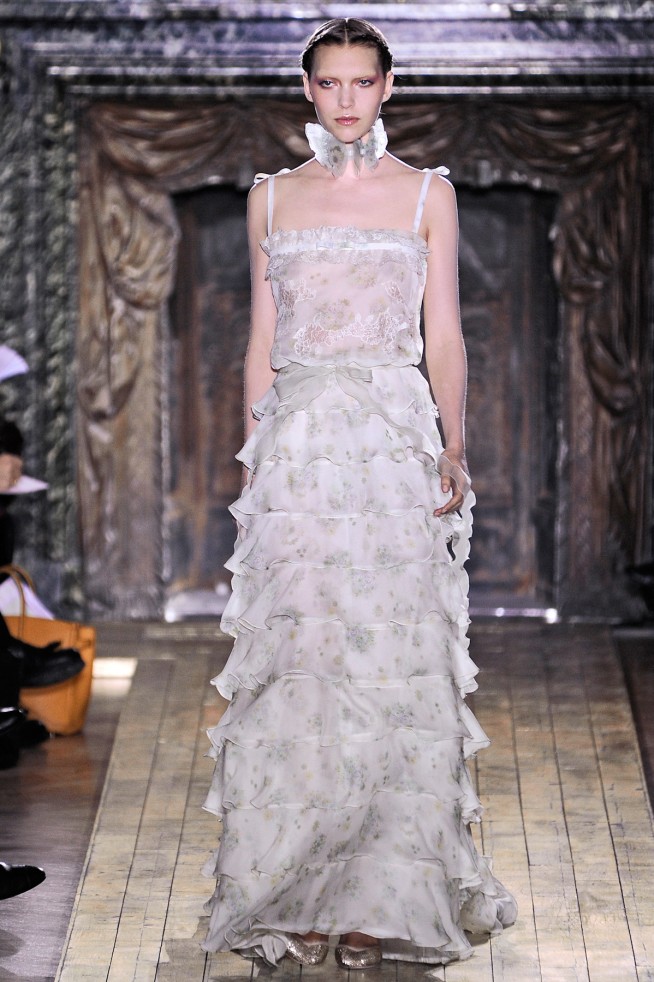 desfiles-valentino-parisverao2011hc-138