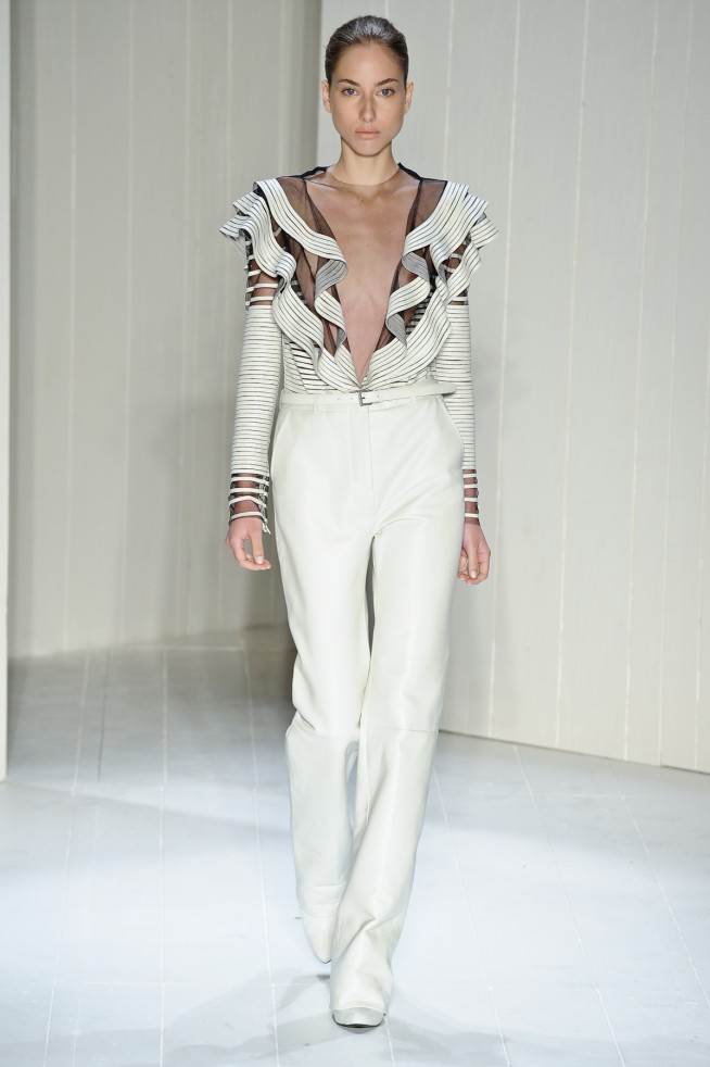 desfile-reinaldo-saopauloinverno2011rtw-110