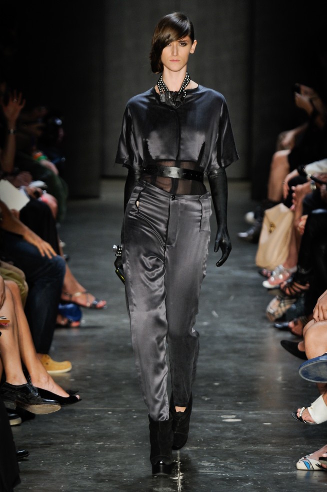 desfile-alexandreherchcovitch-saopauloinverno2011rtw-100