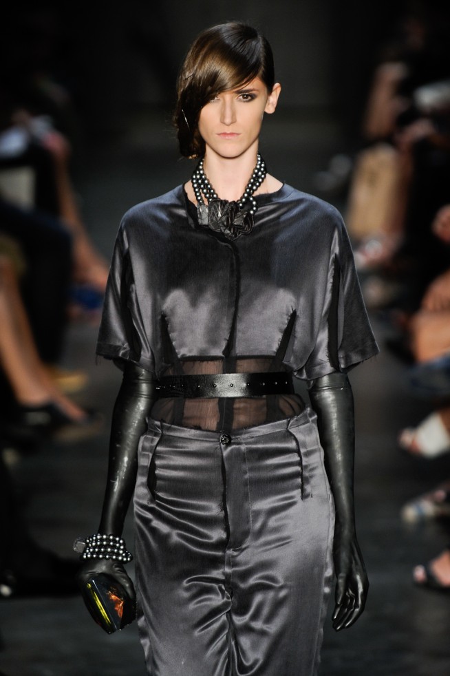 desfile-alexandreherchcovitch-saopauloinverno2011rtw-099