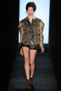 desfile-julianajabour-saopauloinverno2011rtw-104