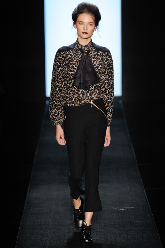 desfile-julianajabour-saopauloinverno2011rtw-110