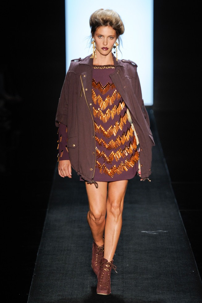 desfile-julianajabour-saopauloinverno2011rtw-130