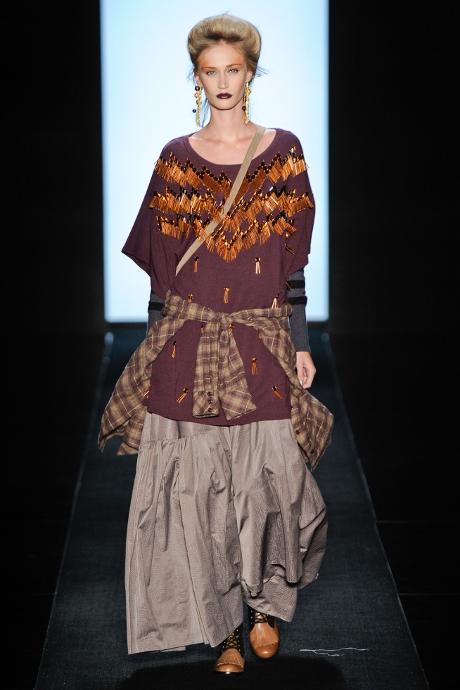 desfile-julianajabour-saopauloinverno2011rtw-132