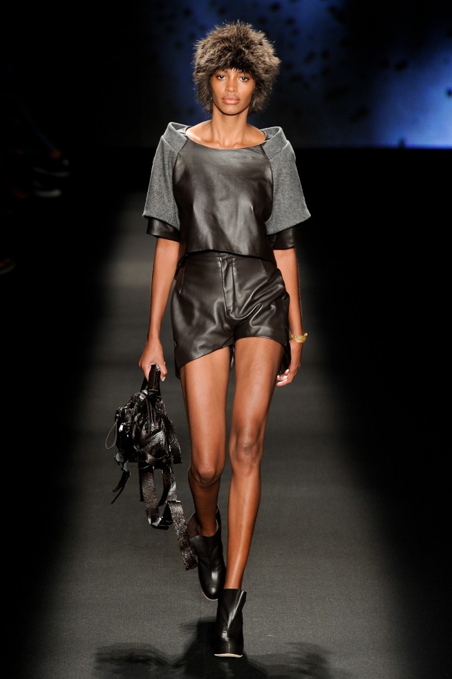 desfile-osklen-saopauloinverno2011rtw-123
